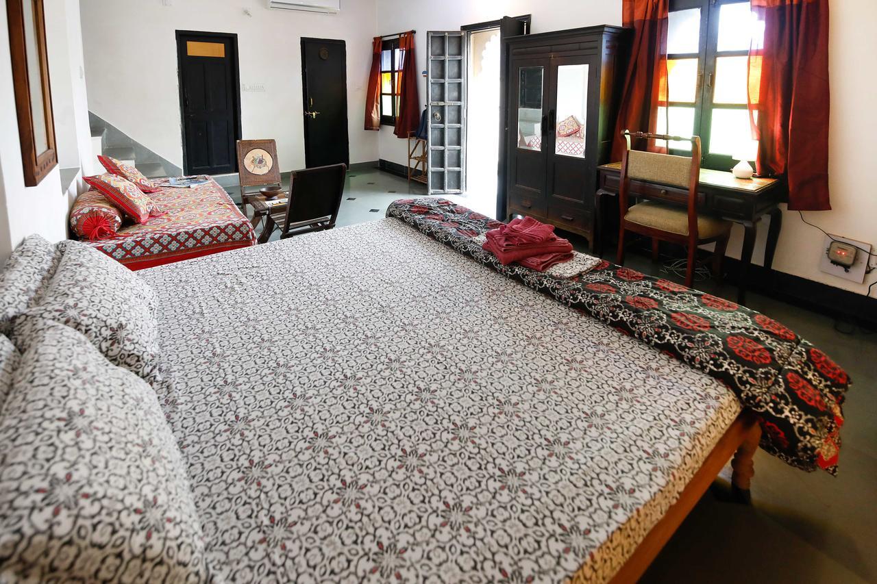 Silver Moon Haveli Udaipur Exterior photo